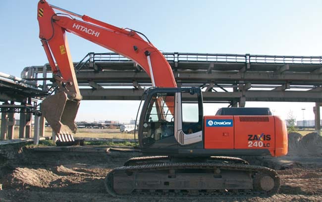 Эскаватор HITACHI ZX 240LC-3